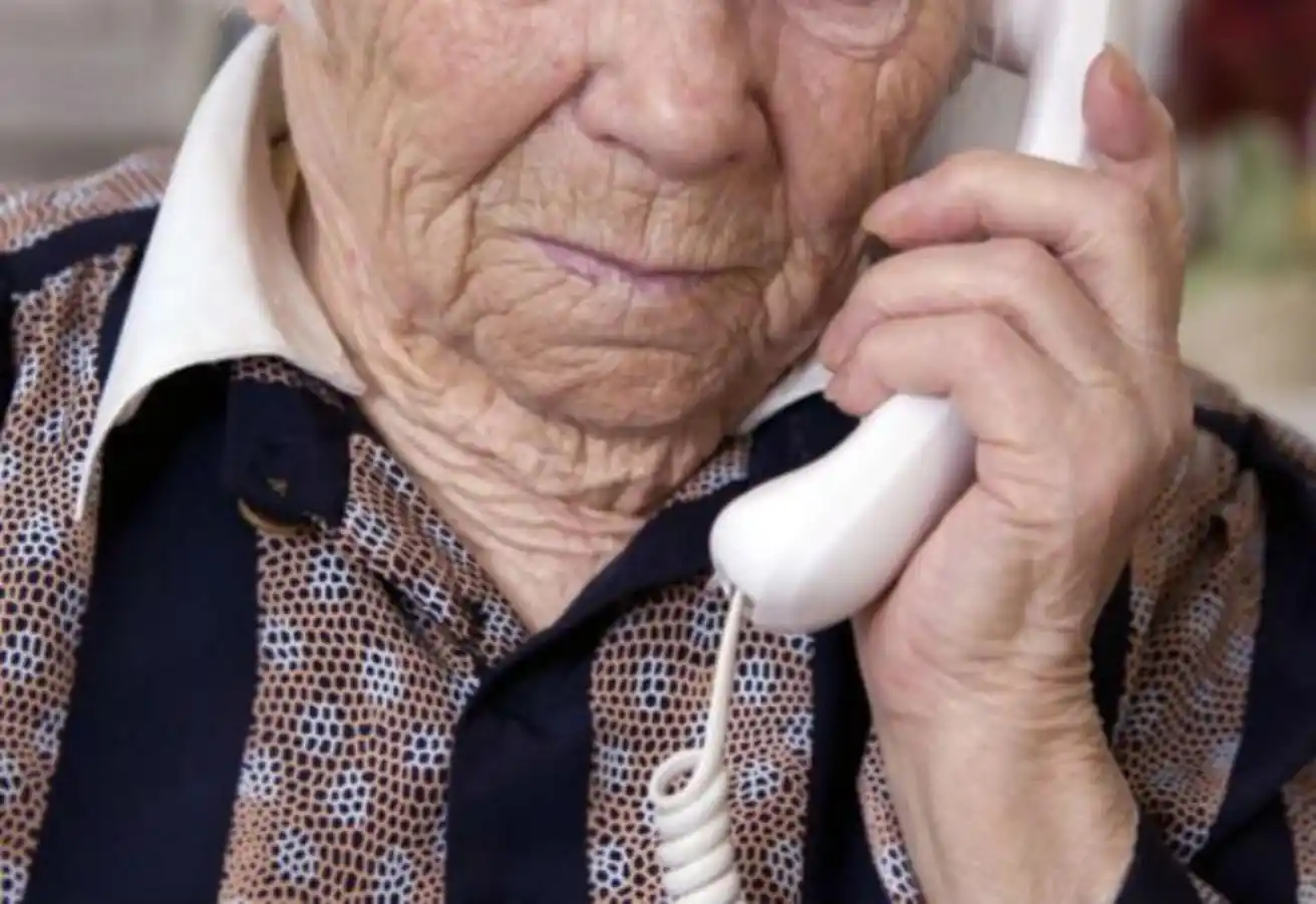 Desde las comisarías alertan a la población sobre distinto tipo de estafas 