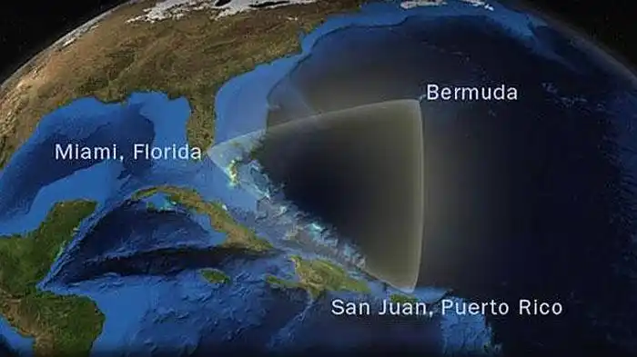 Desapareció un barco con 20 personas en el Triángulo de las Bermudas