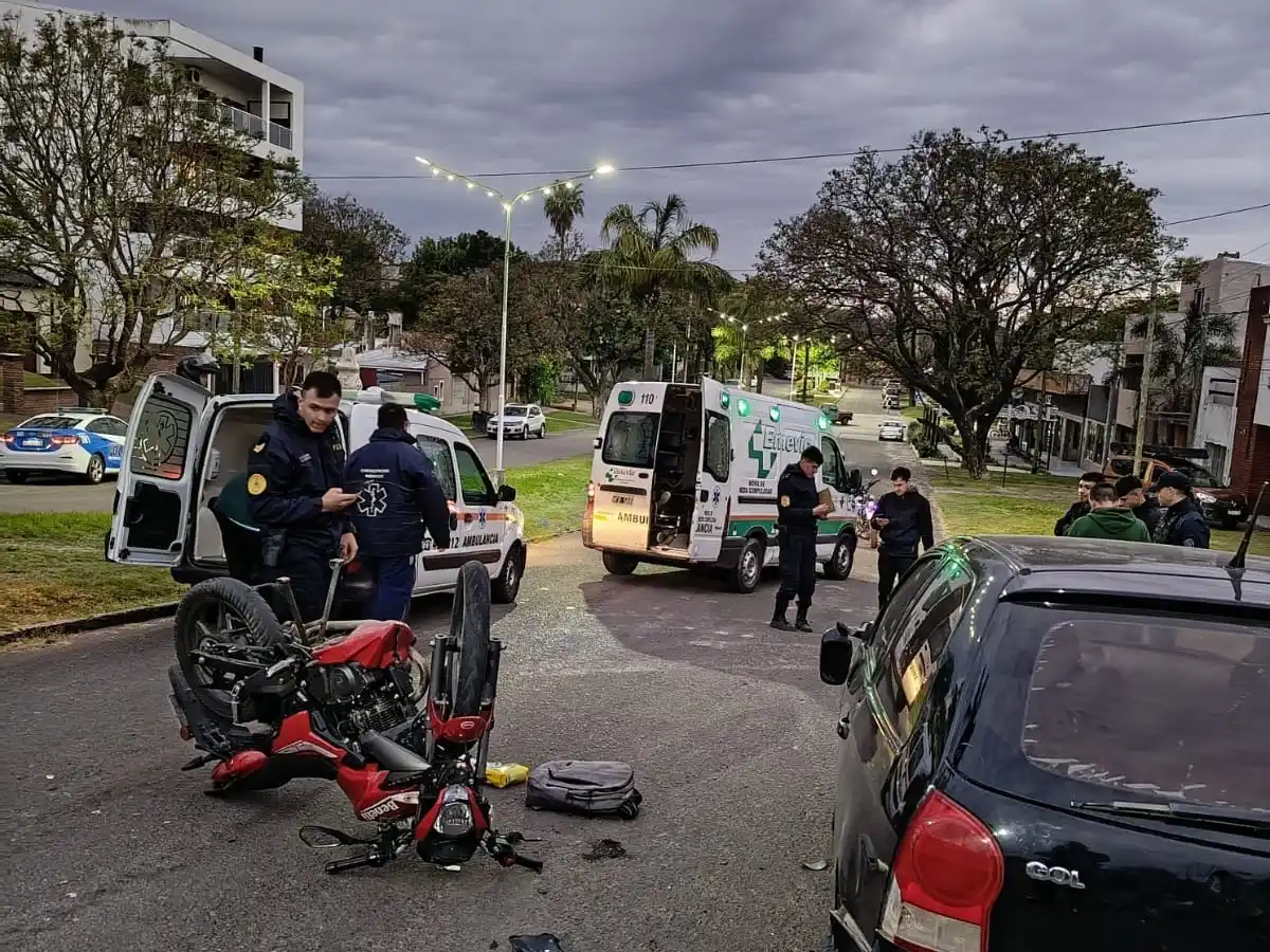 Grave accidente de moto en Boulevard Moreno en Victoria