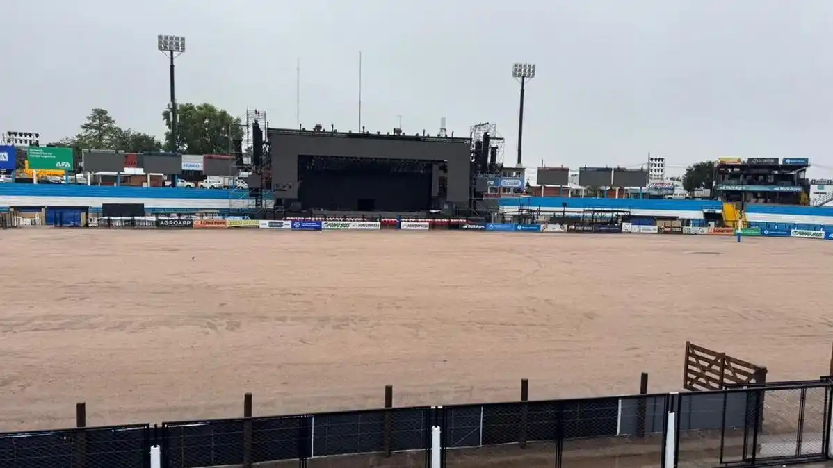 Por la lluvia, se suspendió la primera noche del Festival de Doma de Jesús María