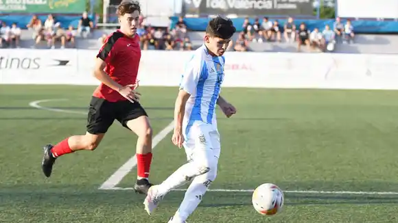 La Selección Argentina Sub 20 se enfrenta a Valencia en busca del título