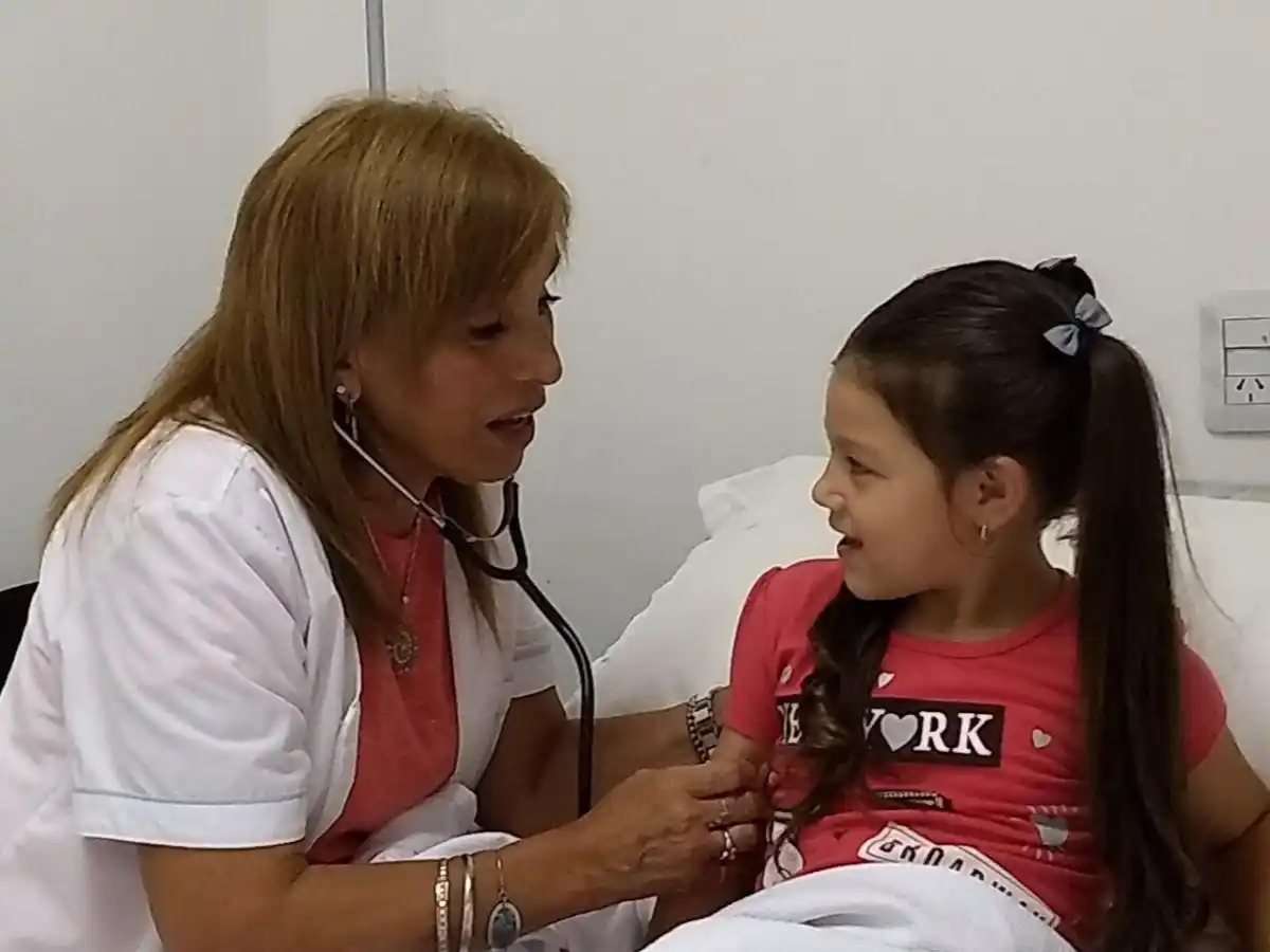 “La medicina es para servir”