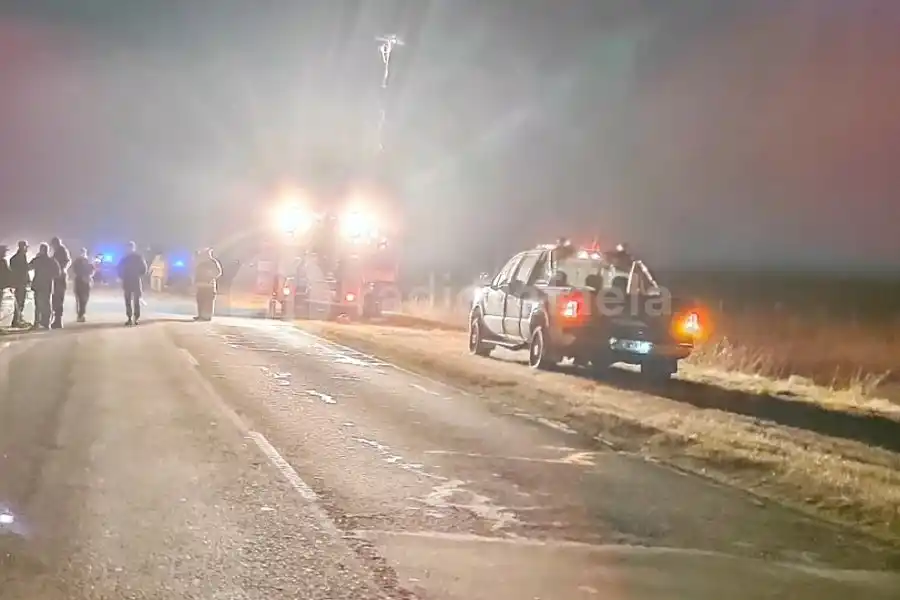 Tragedia en Ruta Provincial 13: una víctima fatal tras un choque frontal entre un auto y una moto