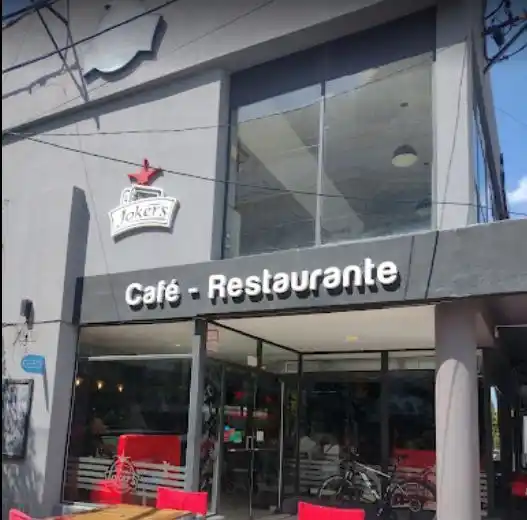 Esta noche se presentan Marti y Enzo Ferrari