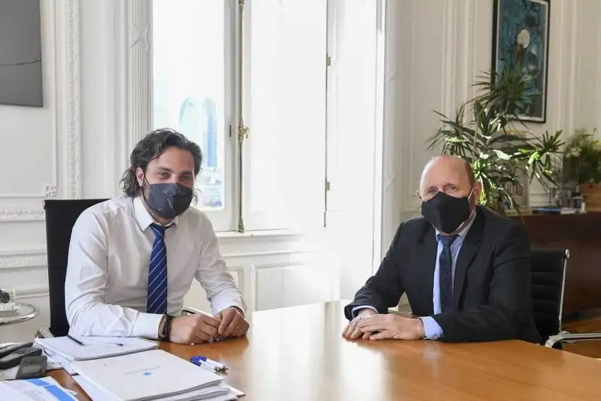 Insfrán se reunió con Cafiero y analizaron la campaña de vacunación