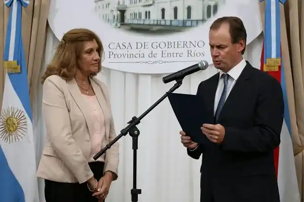 La Ministro de Gobierno condenó la violencia y apoyó el pacto fiscal