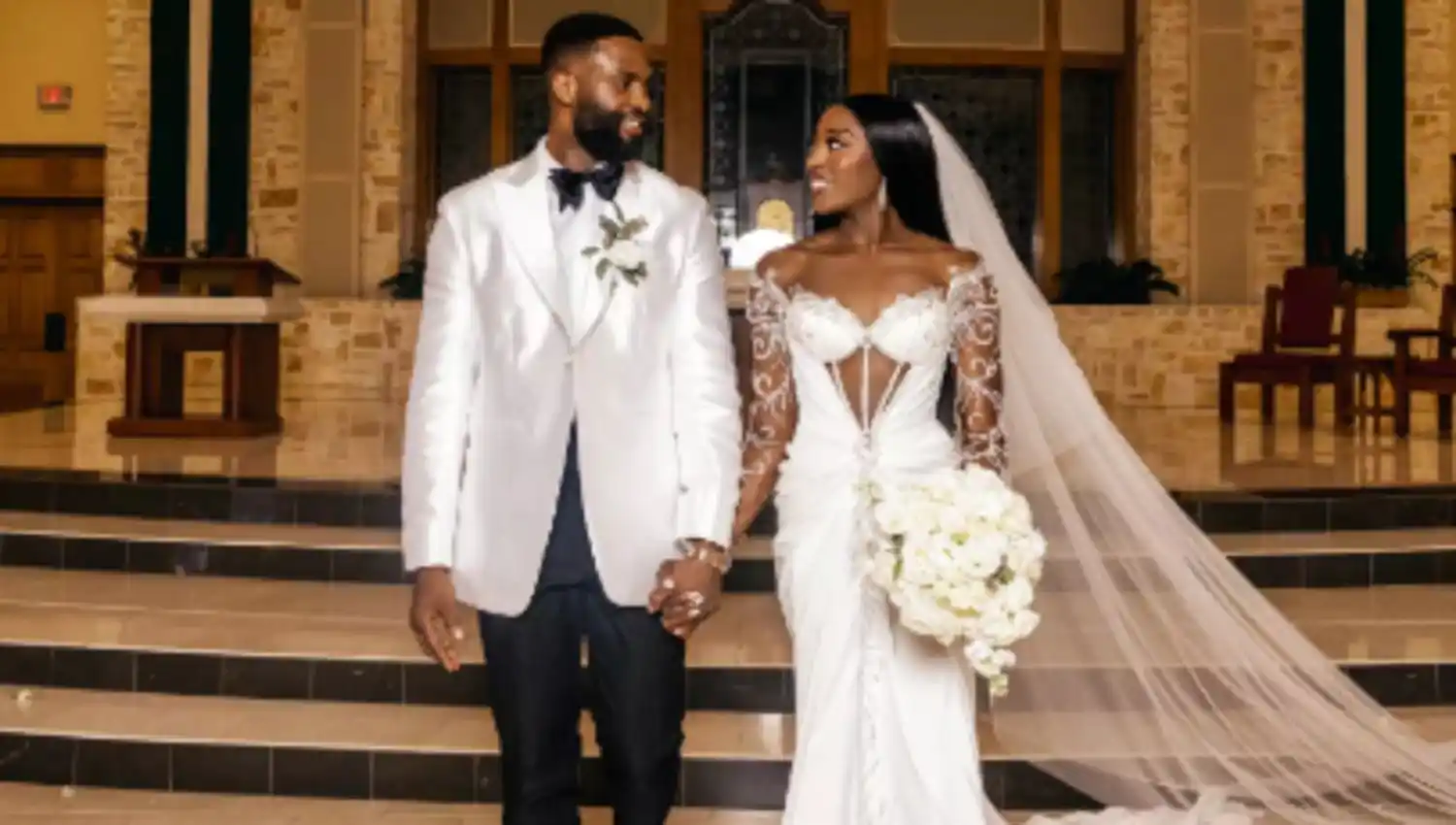 Chiney Ogwumike de la WNBA se casó con el boxeador Raphael AkpejiorI: los detalles de la boda