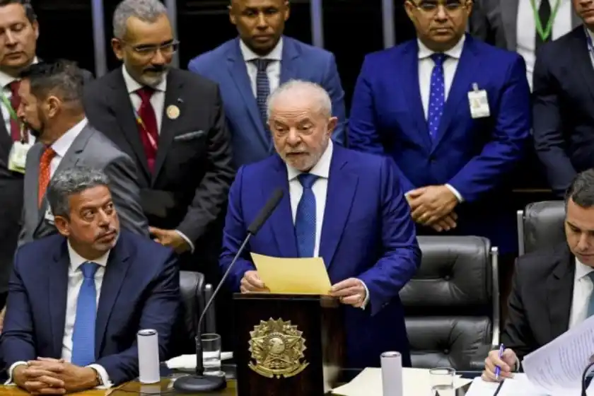 Lula da Silva asumió como nuevo presidente de Brasil