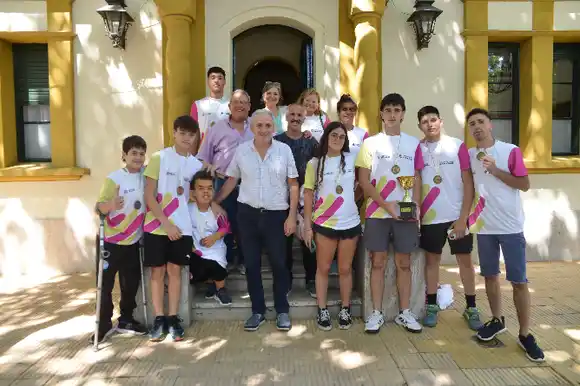 Javier Gastón recibió a medallistas de los Juegos Bonaerenses