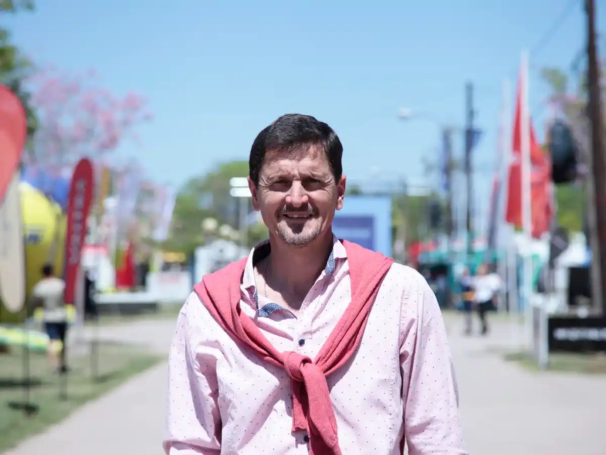 “En tiempos de negocios por internet, seguimos apostando  a este tipo de muestras”           