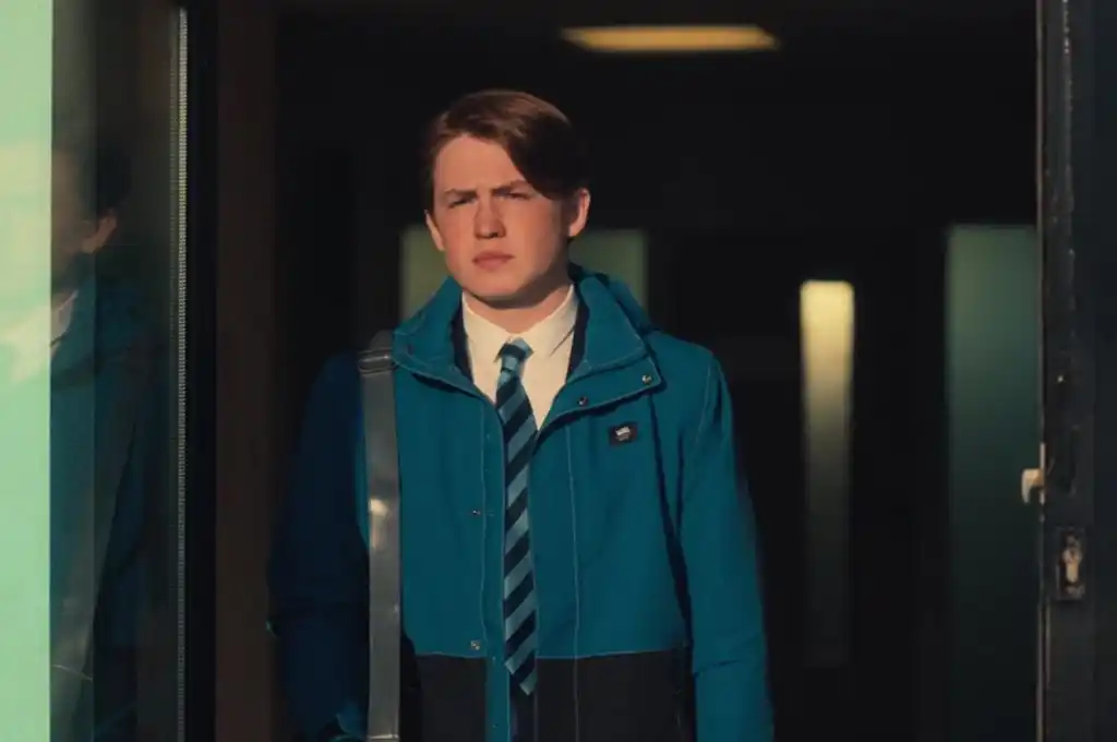 Kit Connor, de “Heartstopper”, se declaró bisexual y acusó a los fans de obligarlo a salir del armario