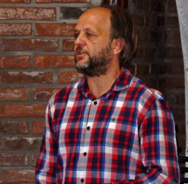 “Los productores recibimos información permanente sobre cómo producir más y mejor, pero nos falta capacitación para hacerlo de manera segura”