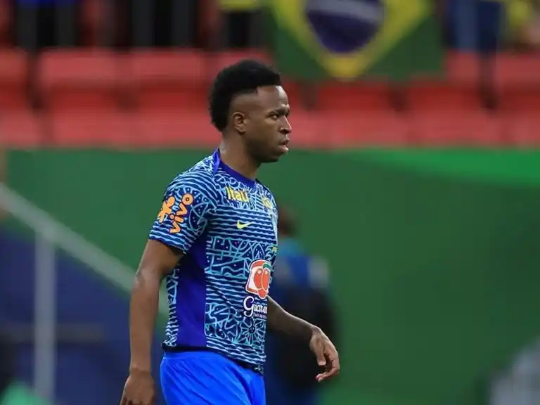 Vinicius no participó de los movimientos con pelota.