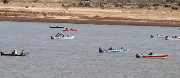 Preparativos para la Fiesta Argentina Pesca del Amarillo