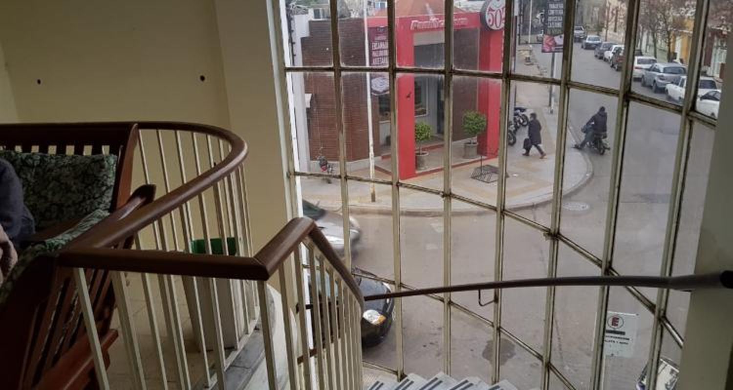 Delincuentes ingresaron a robar en la Clínica San Pedro y golpearon a una enfermera