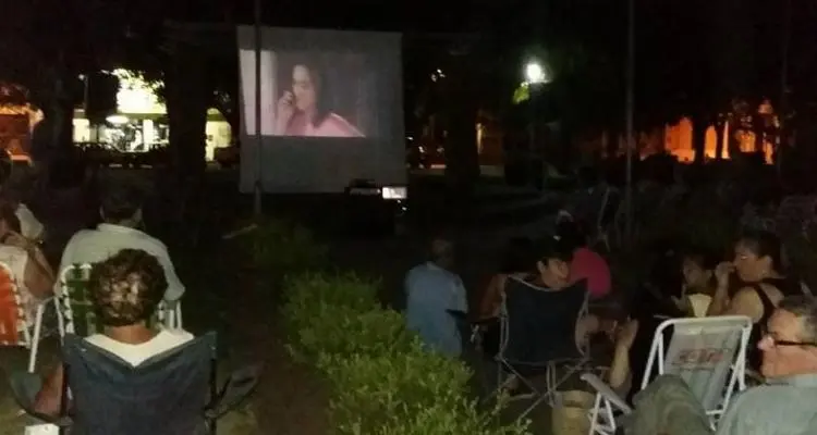 Este sábado, Cine Bajo las Estrellas