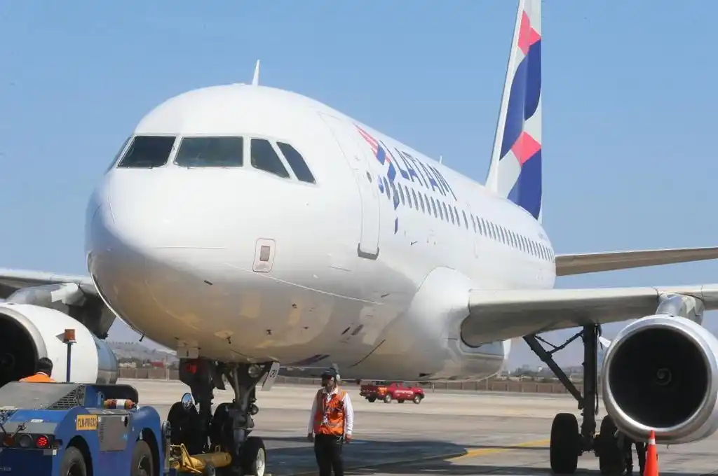 Otro duro comunicado de las aerolíneas al Gobierno nacional