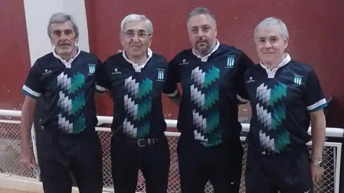 Excursionistas, campeón del último torneo del año