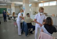 Kreplak consideró que obligatoriedad de la vacuna anti Covid debe discutirse en el Congreso