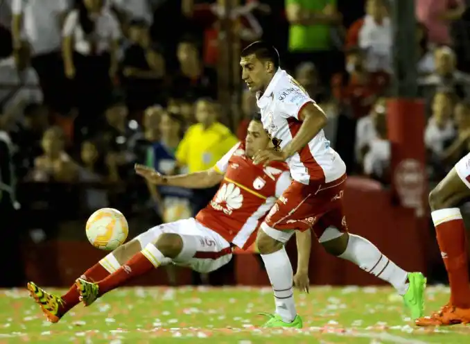 Sudamericana: Huracán igualó con el Santa Fe en la primera final 