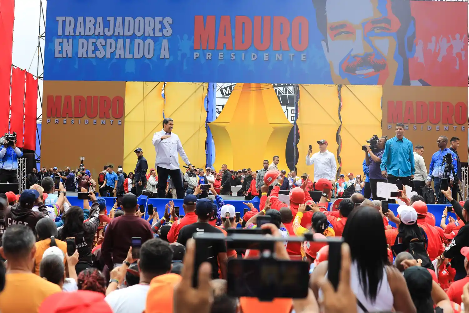 Maduro propone una Ley antibloqueo de los Trabajadores PARA RECUPERAR EL INGRESO (+Videos)