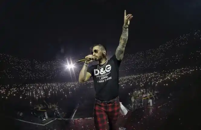 Pico Mónaco no dejó que Pampita se sacara una selfie con Maluma