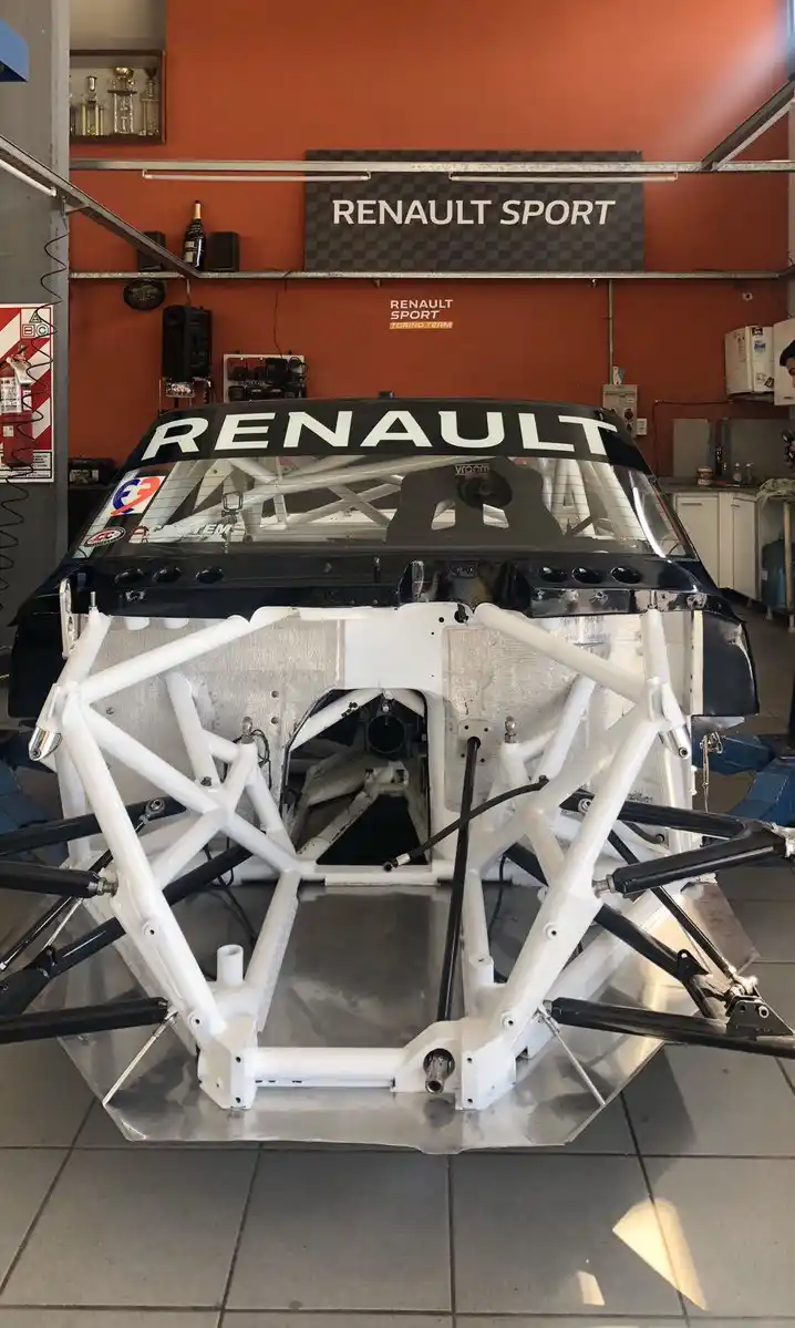 Diego Ciantini estuvo en el Trotta Racing