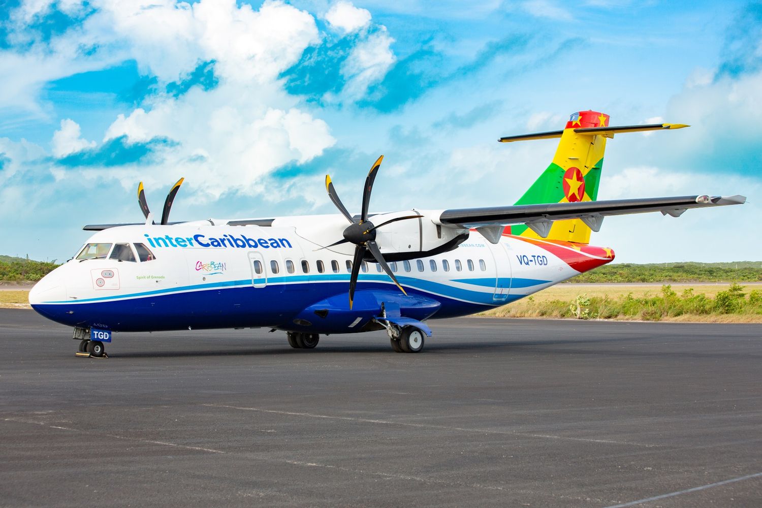 InterCaribbean Airways presentó su avión “Spirit of Grenada”