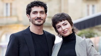 “Esto no es IA”: con esta frase y una tierna foto, Úrsula Corberó y el Chino Darín anunciaron que esperan su primer hijo