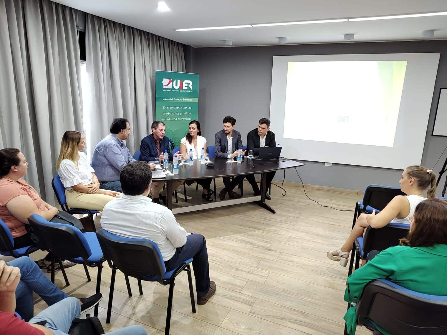 Se presentó la Agenda 2023 del Departamento Pymi de UIER