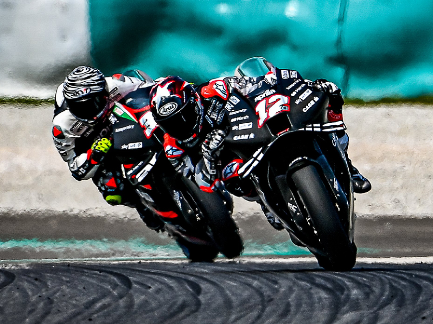 Siguen los ensayos del Moto GP en Sepang