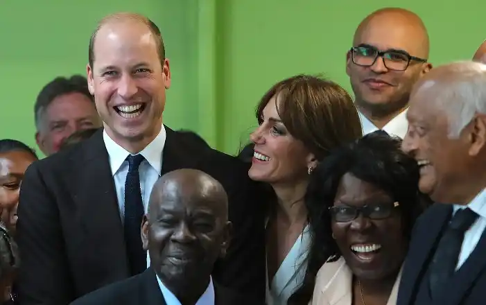 La idea de Guillermo para hacer reír al público es "más atrevida" que la de su abuela.