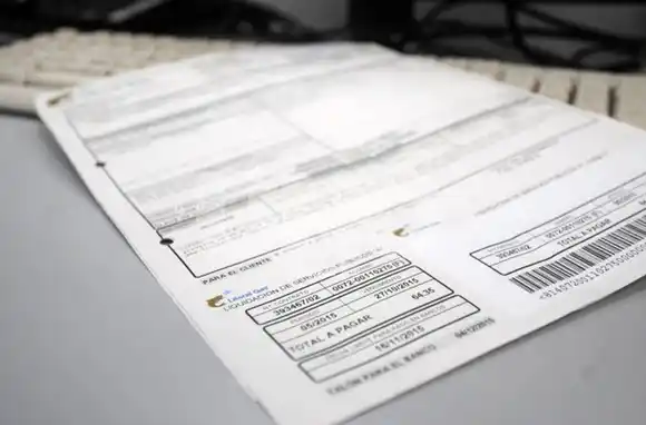 Más de medio millón de usuarios de luz y gas de la provincia todavía no se inscribió a un beneficio que baja la factura