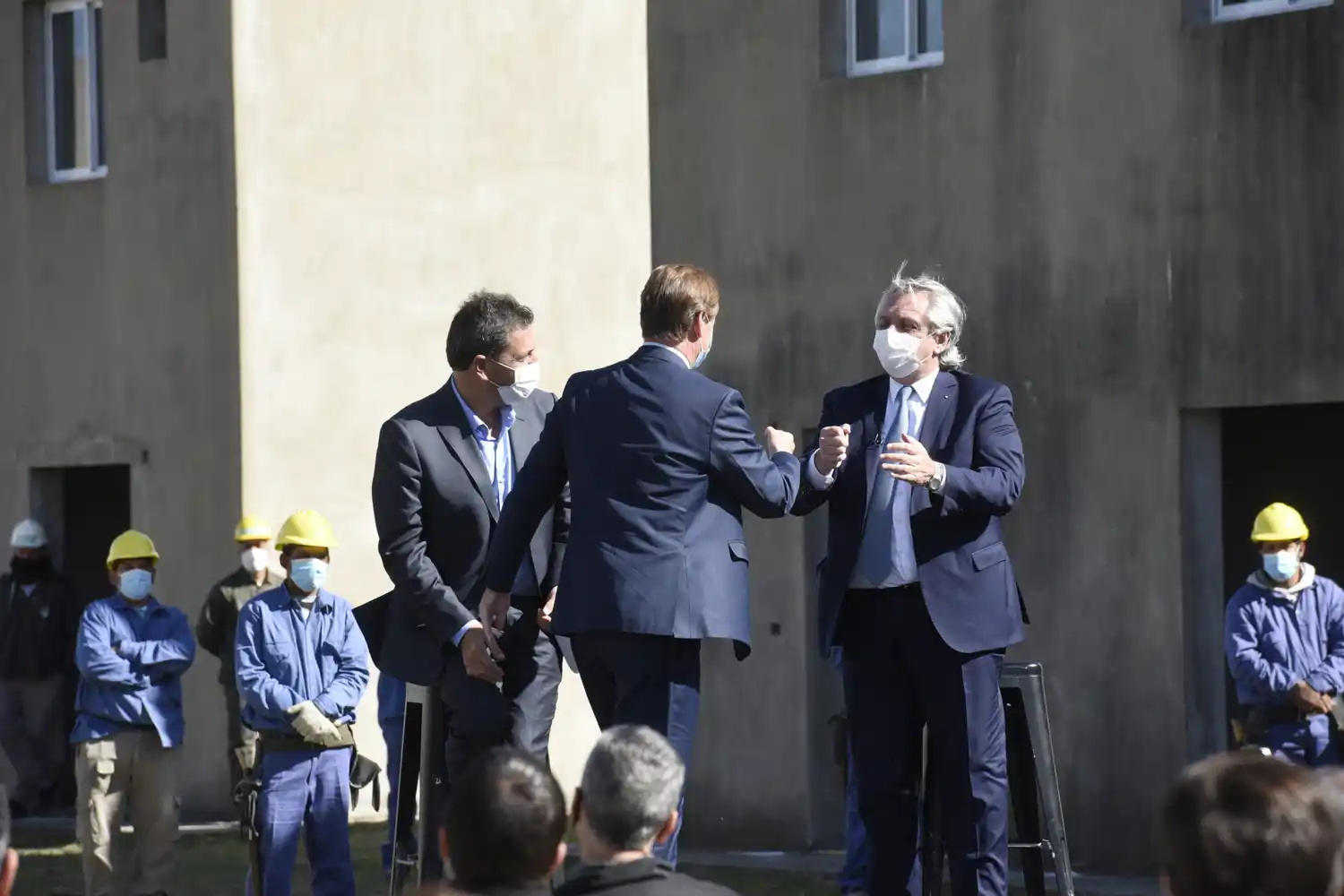 Bordet firmó un convenio con el Presidente para construir más viviendas en Entre Ríos