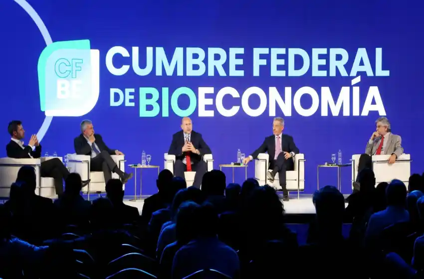 Perotti en la Cumbre de Bioeconomía: «El sector científico-tecnológico es estratégico para la Argentina»