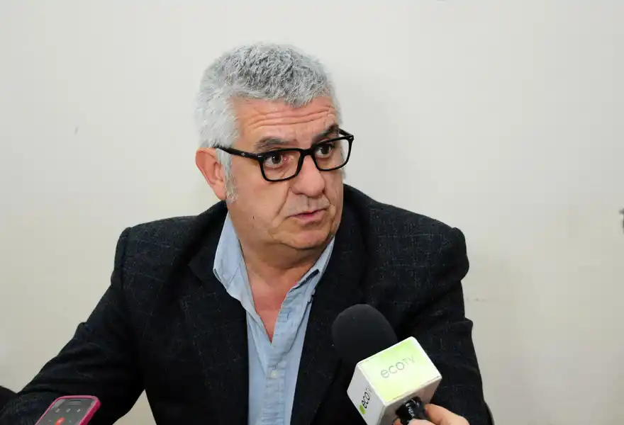 Teruggi le respondió a Iparraguirre: "Dice la mitad de la verdad"