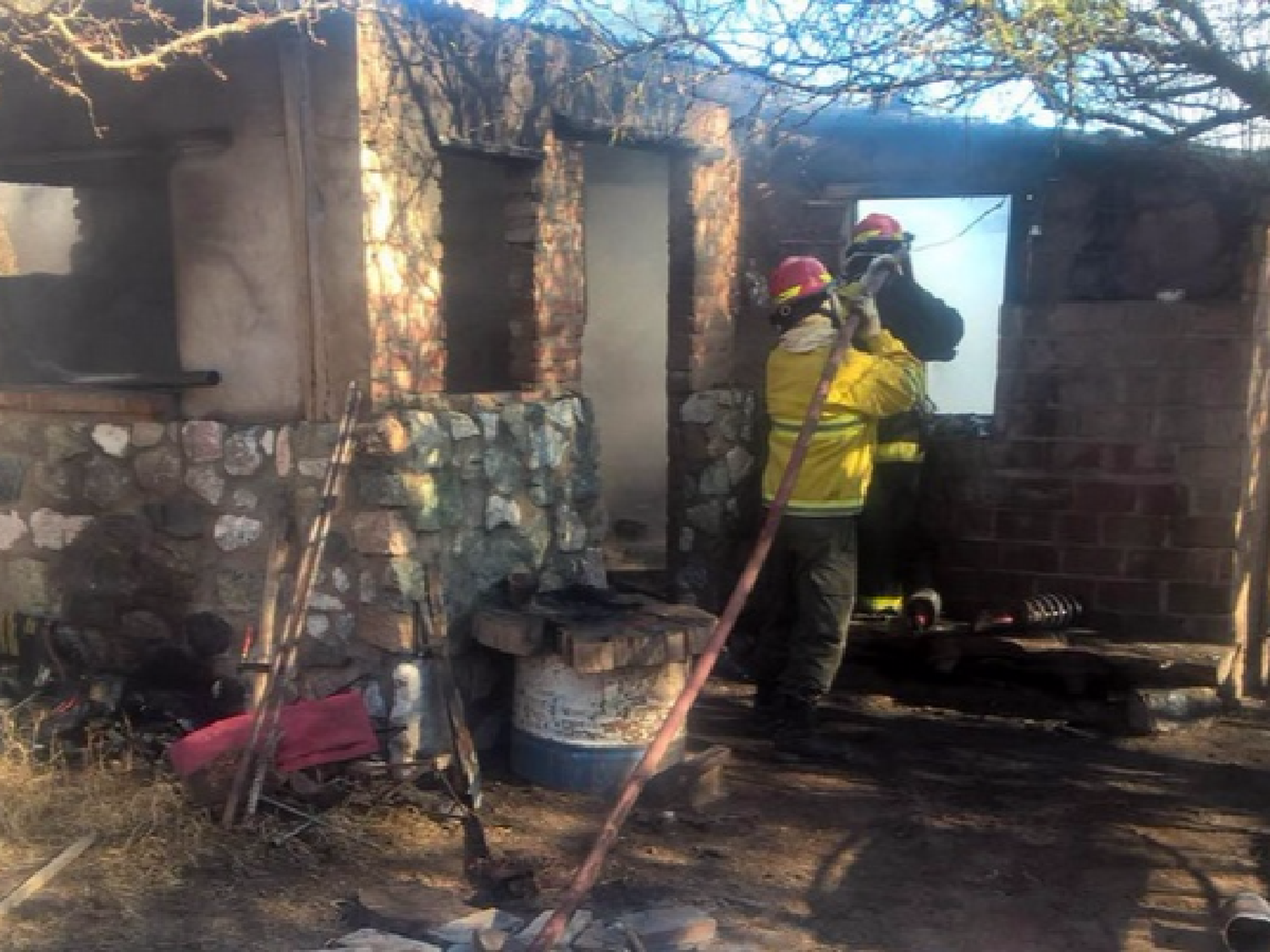 Por una falsa denuncia de su ex, lo torturaron y empalaron