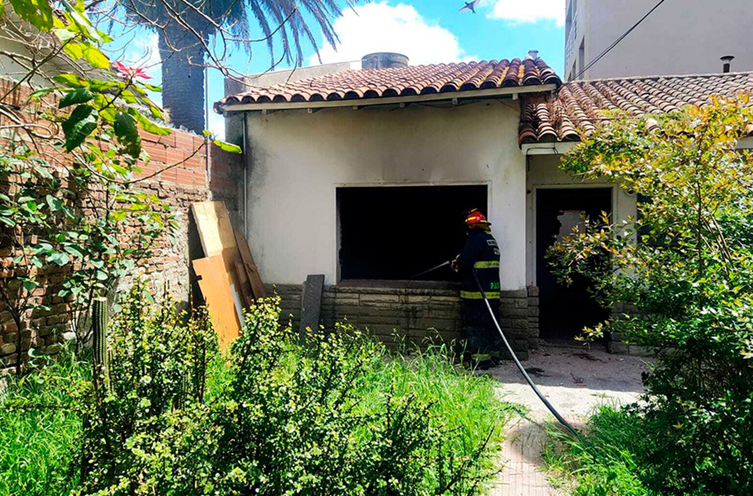 Incendio en una casa abandonada del barrio San José