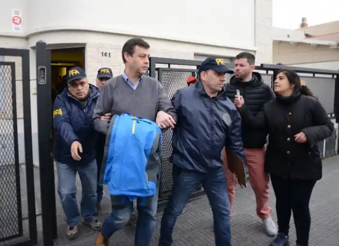 Alonso consideró «indignante» el «aporte patriótico» que reveló Manzanares