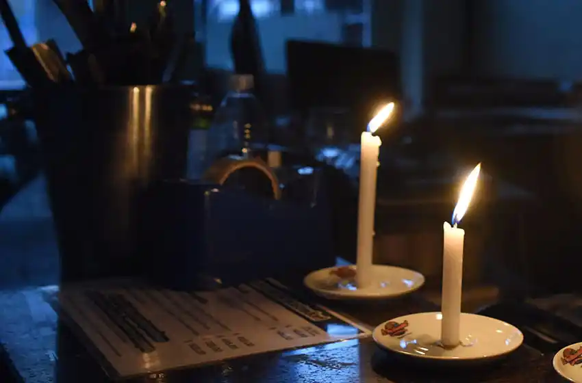 En medio de la ola de calor, se hicieron sentir los cortes de luz