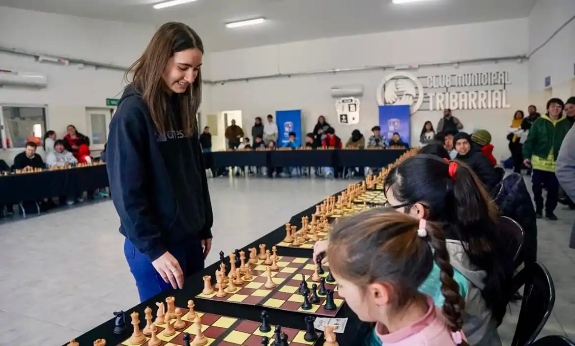 Ajedrez: Cerca de un centenar de jugadores participaron de la copa “Candela Francisco”
