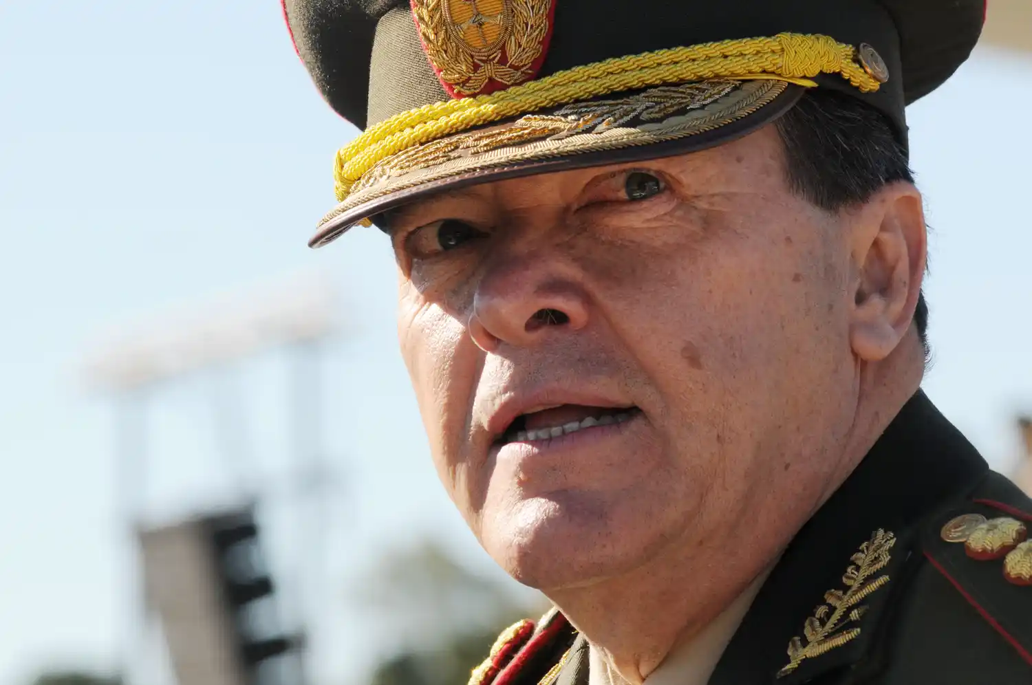 Milani presentó su pase a retiro del Ejército por "razones personales"