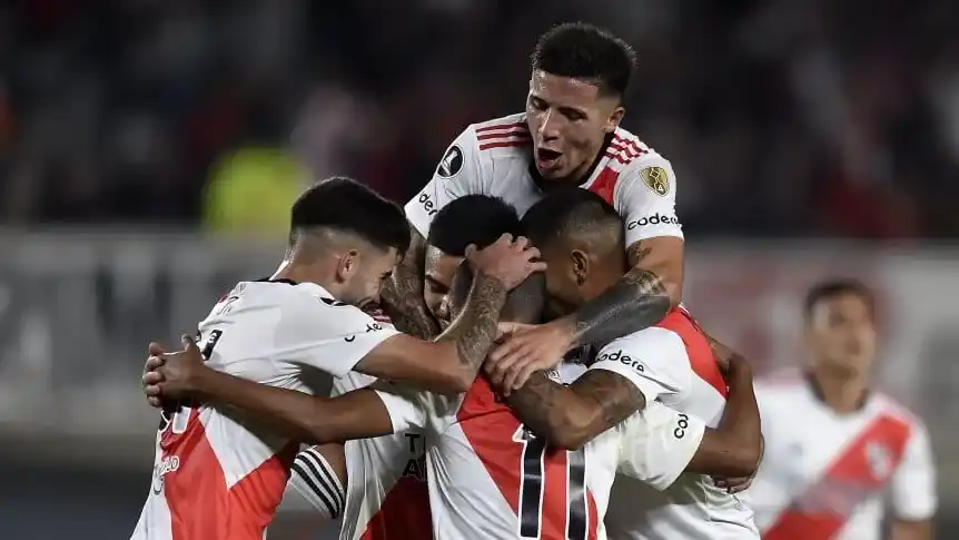 River venció a Fortaleza y sigue a paso firme