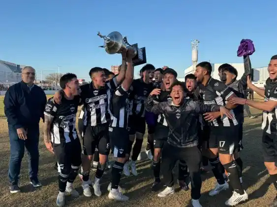 Deportivo Aldao hace historia y se queda con la Copa de Plata 2025