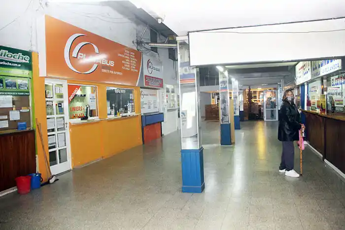 El transporte de larga distancia continúa con pocas frecuencias
