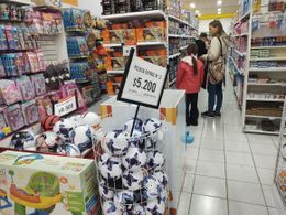 Los precios de los juguetes se mantienen estables, pero las ventas aún no repuntan: Cuánto sale hacer un regalo