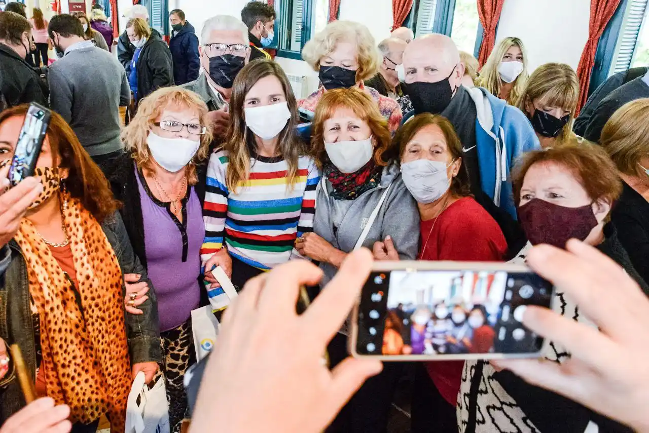 En Mar del Plata, Raverta y Volnovich se reunieron con jubilados para hablar de los programas sociales