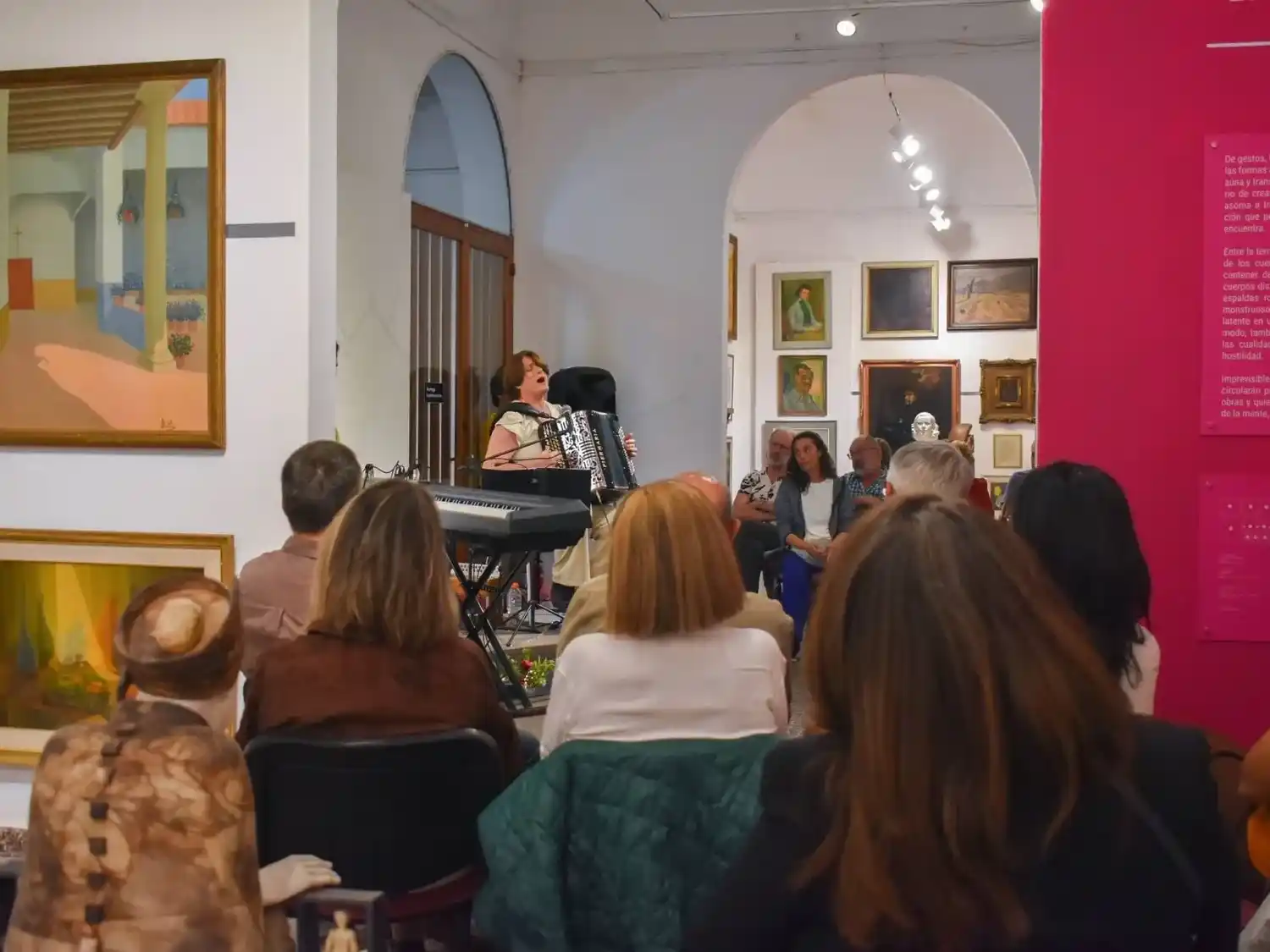 Marcia Müller y Silvia Teijeira presentaron música y poesía en el museo provincial de Bellas Artes