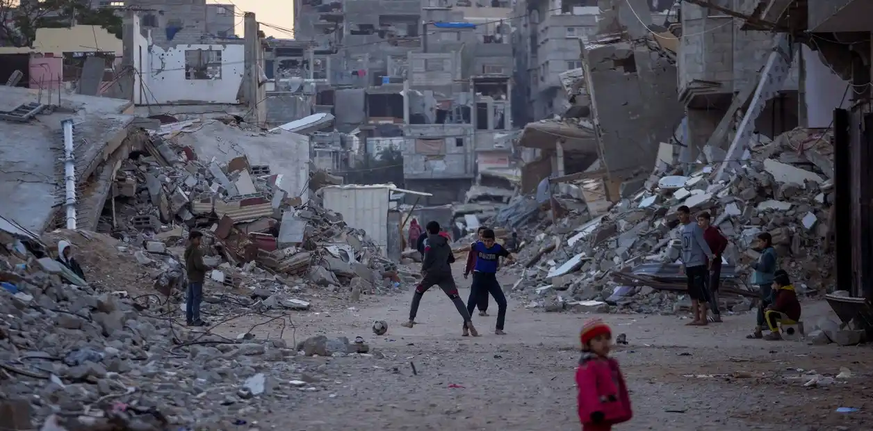 Desde este domingo comenzaría a regir una tregua de seis semanas, pero Israel advritió que quedan "asuntos por resolver".