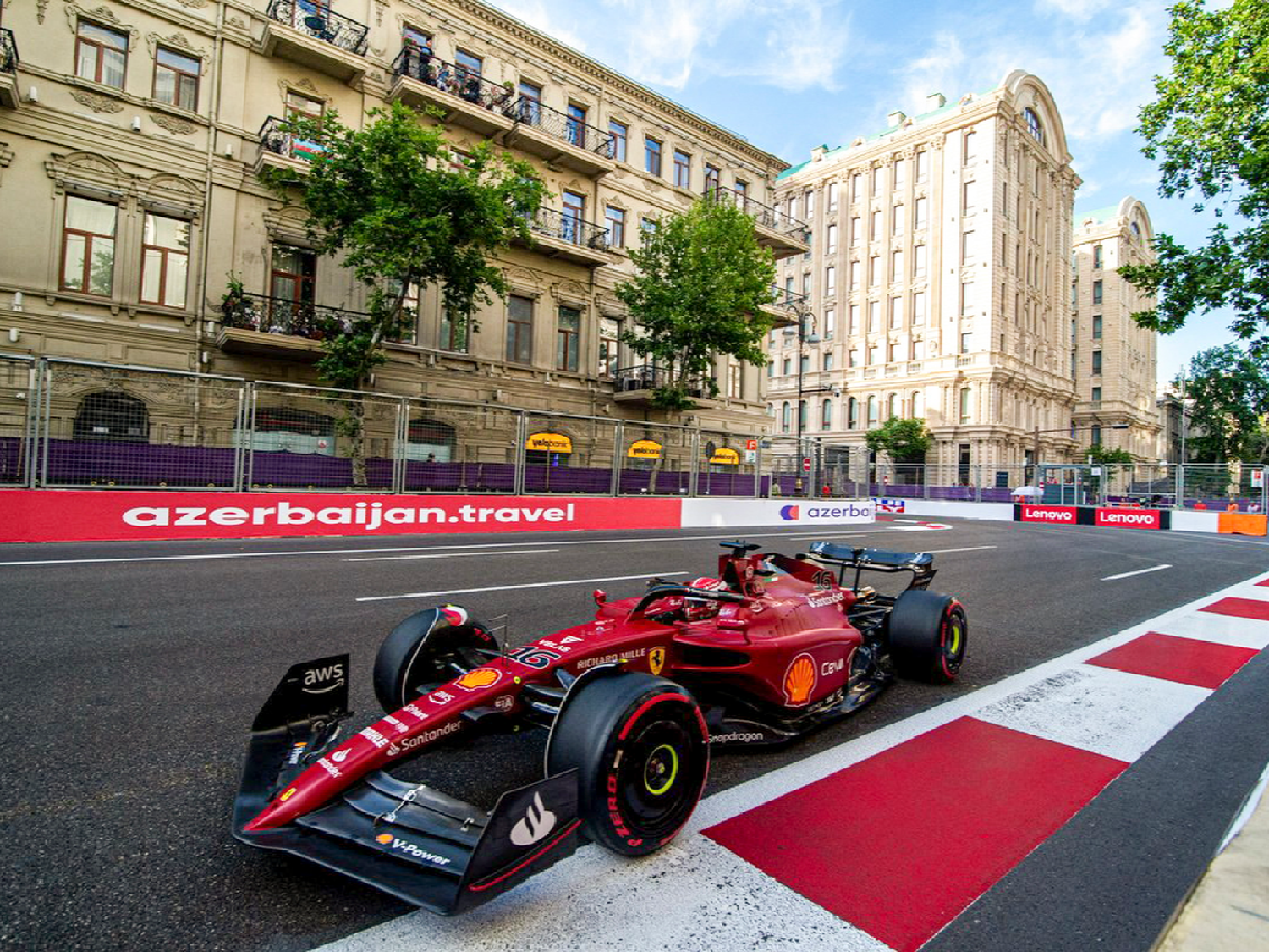 GP de Azerbaiyán: Leclerc logró la “pole position”